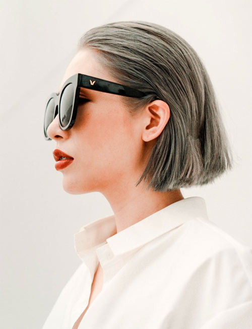 Angela Phương Trinh "quên" nội y vẫn mặc đẹp thua Kỳ Duyên - 1