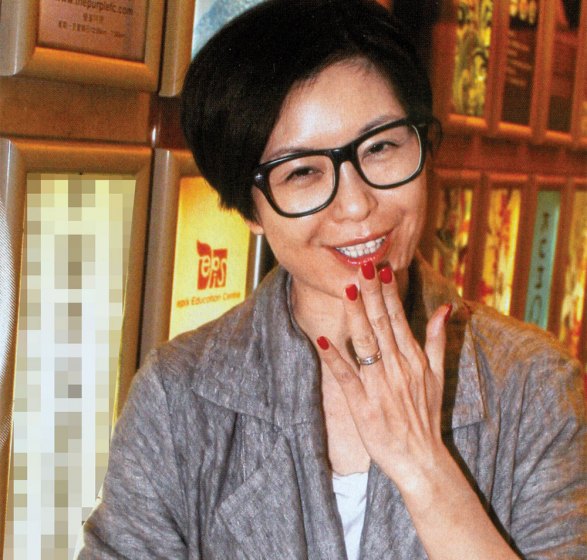 3 hoa hậu tài sắc Hồng Kông: Kẻ làm gái bia ôm, người khổ vì bệnh hiểm nghèo - 7