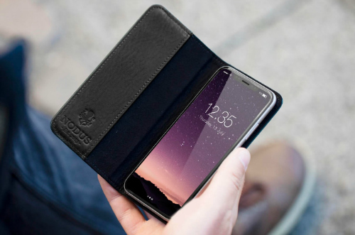 Các tín đồ iPhone 8 sẽ phải chờ dài cổ tới tháng 11 Các tín đồ iPhone 8 sẽ phải chờ dài cổ tới tháng 11