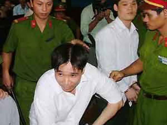 Trầm Bê lần đầu nếm trái đắng: Con trai bị giang hồ bắt cóc (Kỳ cuối)
