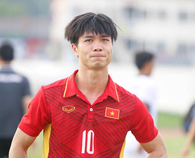 Báo thế giới loại "Vua phá lưới" Công Phượng khỏi Đội hình xuất sắc SEA Games - 2