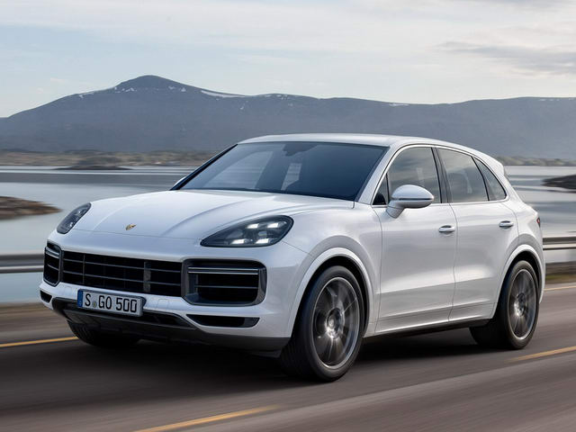 Giá Porsche Cayenne Turbo 2018 ở Việt Nam lên đến 8,92 tỷ đồng - 1