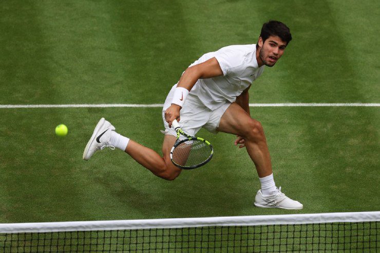 Trực tiếp tennis Alcaraz Djokovic Cú ra đòn quyết định của Alcaraz