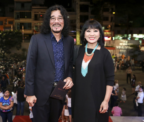 Quách Tuấn Du khoe bạn gái doanh nhân giữa tin đồn giới tính - 11