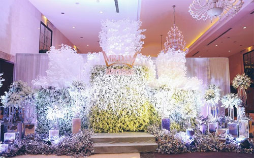 Choáng với tiệc sinh nhật như lễ cưới của Đàm Vĩnh Hưng - 1