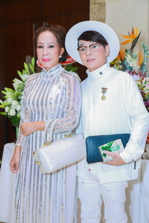 Choáng với tiệc sinh nhật như lễ cưới của Đàm Vĩnh Hưng - 15