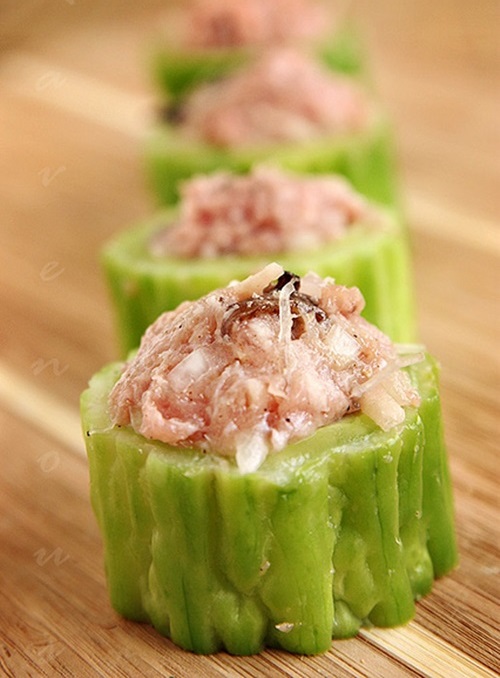 Canh mướp đắng nhồi thịt thanh nhiệt, giải độc - 3