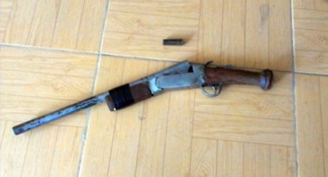 Bắn chết anh trai vì nghi làm "ma chài" hại vợ mình - 1