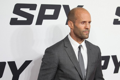 Thành Long và những ngôi sao từng suýt chết khi quay cảnh mạo hiểm - 8