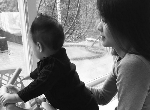 Những hình ảnh hiếm hoi của con trai Tăng Thanh Hà - 1