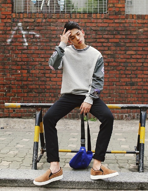 Ngoài sơ mi, có một kiểu áo cũng rất hợp với chàng - 10