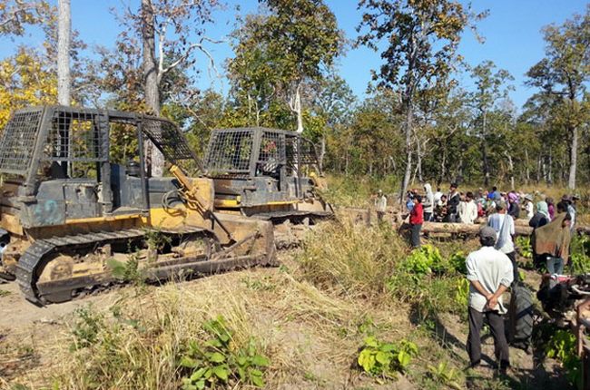 Campuchia: Lãnh đạo đảng thân TQ bất ngờ &#34;phê&#34; Bắc Kinh - 2