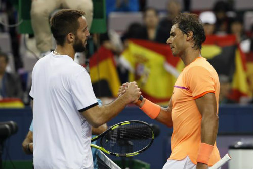 Nadal lại sa sút: “Bò tót” phải leo núi - 1