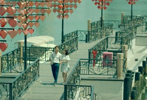 Nhã Phương liên tiếp hôn trai Hàn trong Tuổi thanh xuân 2 - 6