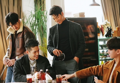 Kiểu áo khoác “chuẩn men” biến chàng thành quý ông - 1