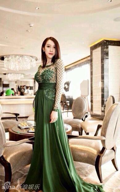 Ghen tị với 3 cặp trai giàu, gái đẹp như tiên ở châu Á - 3