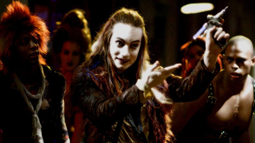 8 bộ phim kinh dị khiến người xem cười ra nước mắt - 8