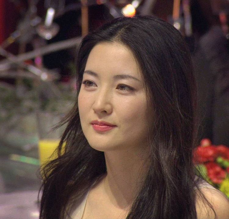 Sự thật nhan sắc không tuổi của 