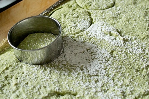 Cách làm bánh Matchamisu ngon mê ly - 7