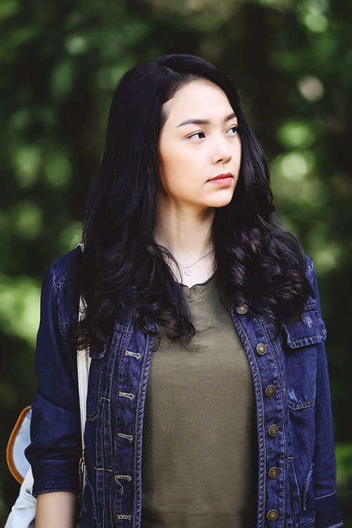 Top 4 kiều nữ Việt nhuộm màu tóc nào cũng đẹp mê hồn - 11