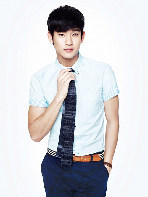 Kim Soo Hyun gây sốc khi đóng cảnh &#34;yêu&#34; trong phim 19+ - 1