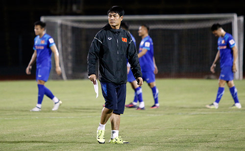 ĐT Việt Nam: HLV Hữu Thắng đón tin vui từ Tuấn Anh - 2