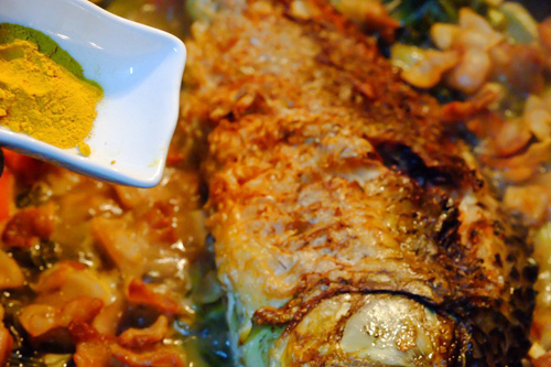 Ngon cơm với cá chép om dưa - 6