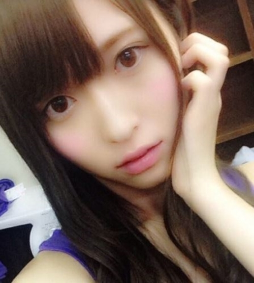 Vẻ trong sáng của sao Nhật dính tin đồn livestream ân ái - 10