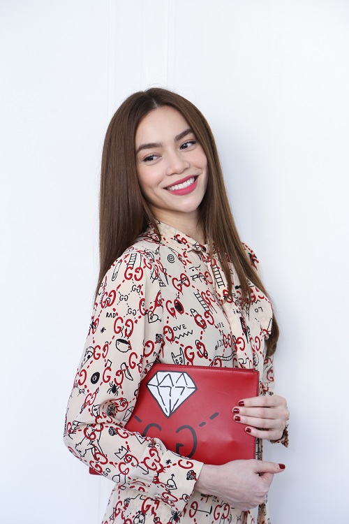 Lan Khuê đọ sắc với Hà Hồ, diện đầm cúp ngực quyến rũ - 5