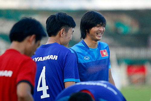 Trò cưng Hữu Thắng: Cả ĐTVN sẽ đá thay phần Tuấn Anh - 1