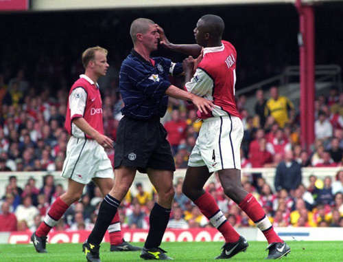 MU - Arsenal: "Đặc sản" một thời Roy Keane chiến Vieira - 2