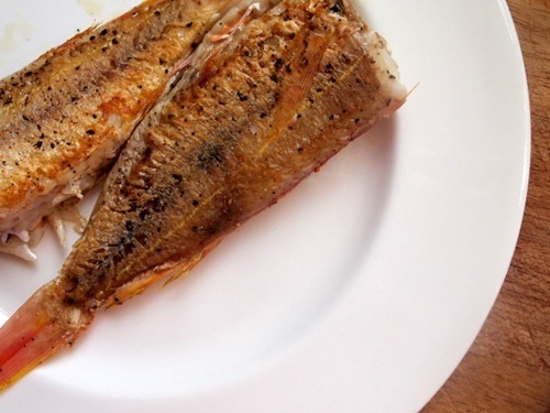 Bữa trưa ngon miệng với món cá hồng sốt cà chua - 6