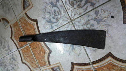 Mâu thuẫn gia đình, vợ vung dao đoạt mạng chồng - 1