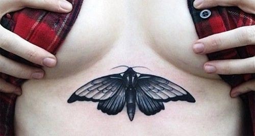 Mốt áo siêu ngắn giúp trào lưu xăm ngực nở rộ - 2