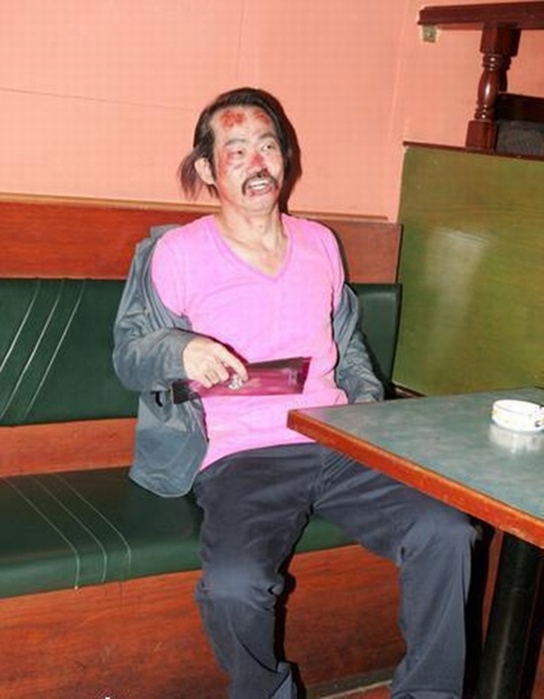 Đại ca của Thành Long nghèo nhất showbiz Hoa ngữ - 3