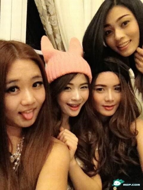 Con gái lớn Lý Liên Kiệt ăn chơi nổi loạn ở Mỹ - 1