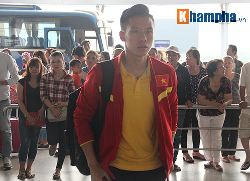 AFF Cup: ĐT Việt Nam đi Indonesia với niềm tin quyết thắng - 11