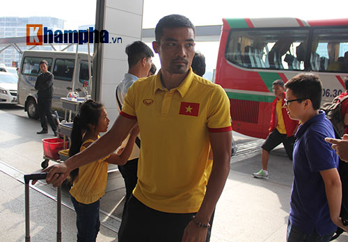 AFF Cup: ĐT Việt Nam đi Indonesia với niềm tin quyết thắng - 7