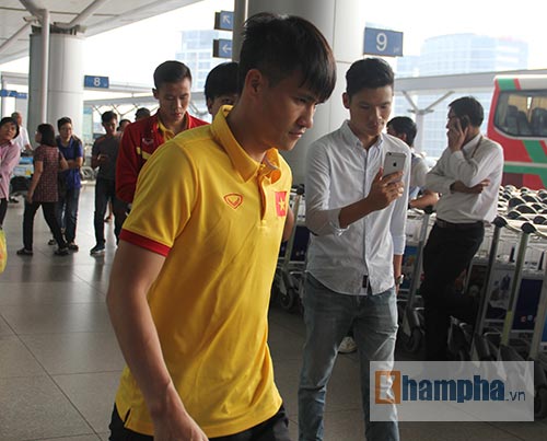 AFF Cup: ĐT Việt Nam đi Indonesia với niềm tin quyết thắng - 8