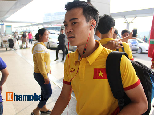 AFF Cup: ĐT Việt Nam đi Indonesia với niềm tin quyết thắng - 9