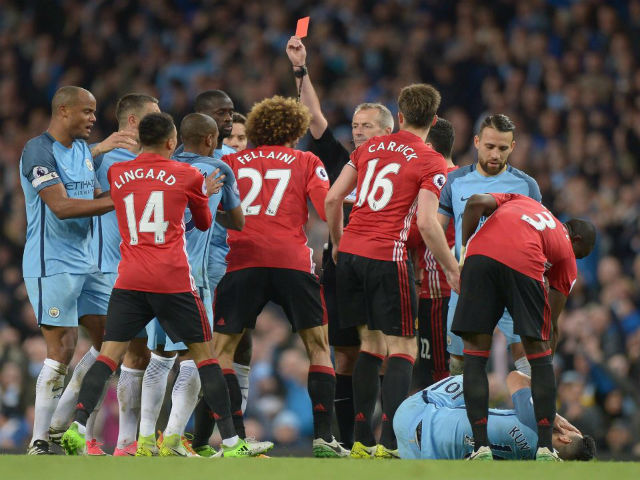 Đại chiến Liverpool - MU: “Hung thần” cầm còi, triệu fan vừa mừng vừa lo