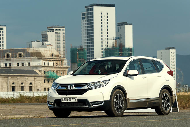 Những cải tiến trên Honda CR-V 2017 so với thế hệ trước - 1