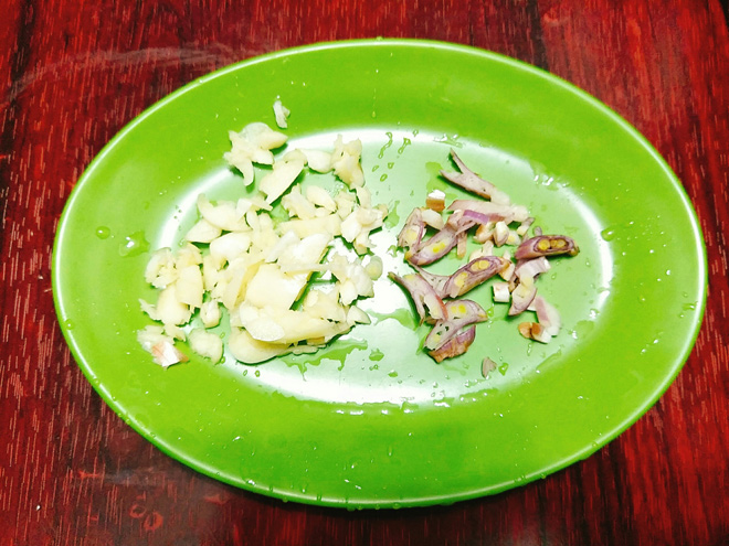 Sườn xào chua ngọt mềm ngon, đậm đà, ấm bụng ngày đầu đông - 4