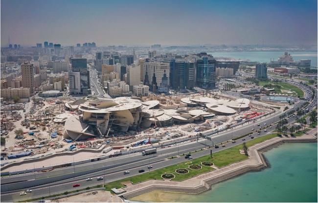 Bảo tàng Quốc gia Qatar với chi phí xây dựng lên tới 500 triệu USD, là một trong những tòa nhà bắt mắt nhất ở thủ đô Doha.