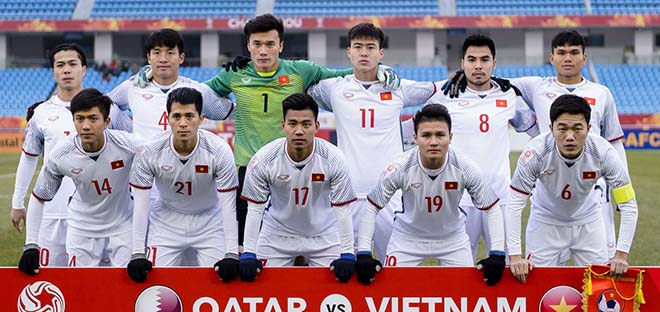 Bộ ảnh chế hài hước ăn mừng chiến thắng của đội tuyển U23 Việt Nam vào  chung kết