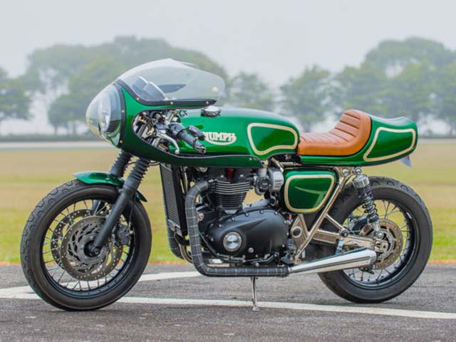 Bonneville T120 bản độ ”cực độc” trong màu xanh lục đậm