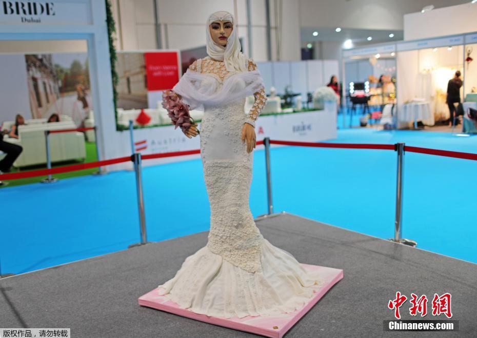 Ngắm &#34;cô dâu&#34; nạm kim cương ăn được, trị giá 22,6 tỷ đồng duy nhất chỉ có ở Dubai - 1