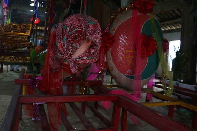 Tiết lộ bí mật của người làm “của quý” tại lễ hội táo bạo nhất Việt Nam - 1