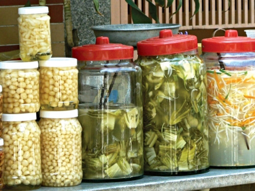 Cách làm cà pháo muối kim chi chua cay, giòn tan cực ngon