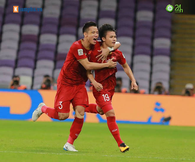 Siêu Phẩm Asian Cup: Quang Hải Đá Phạt 